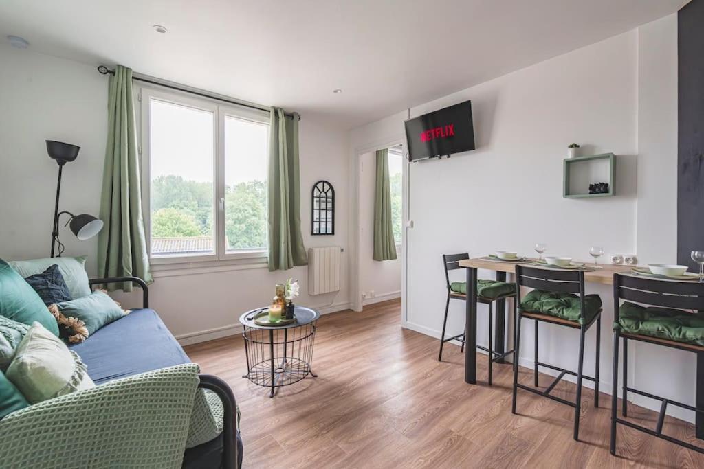 La Riviere, Appartement 3 Personnes Isles-sur-Suippe Exterior foto